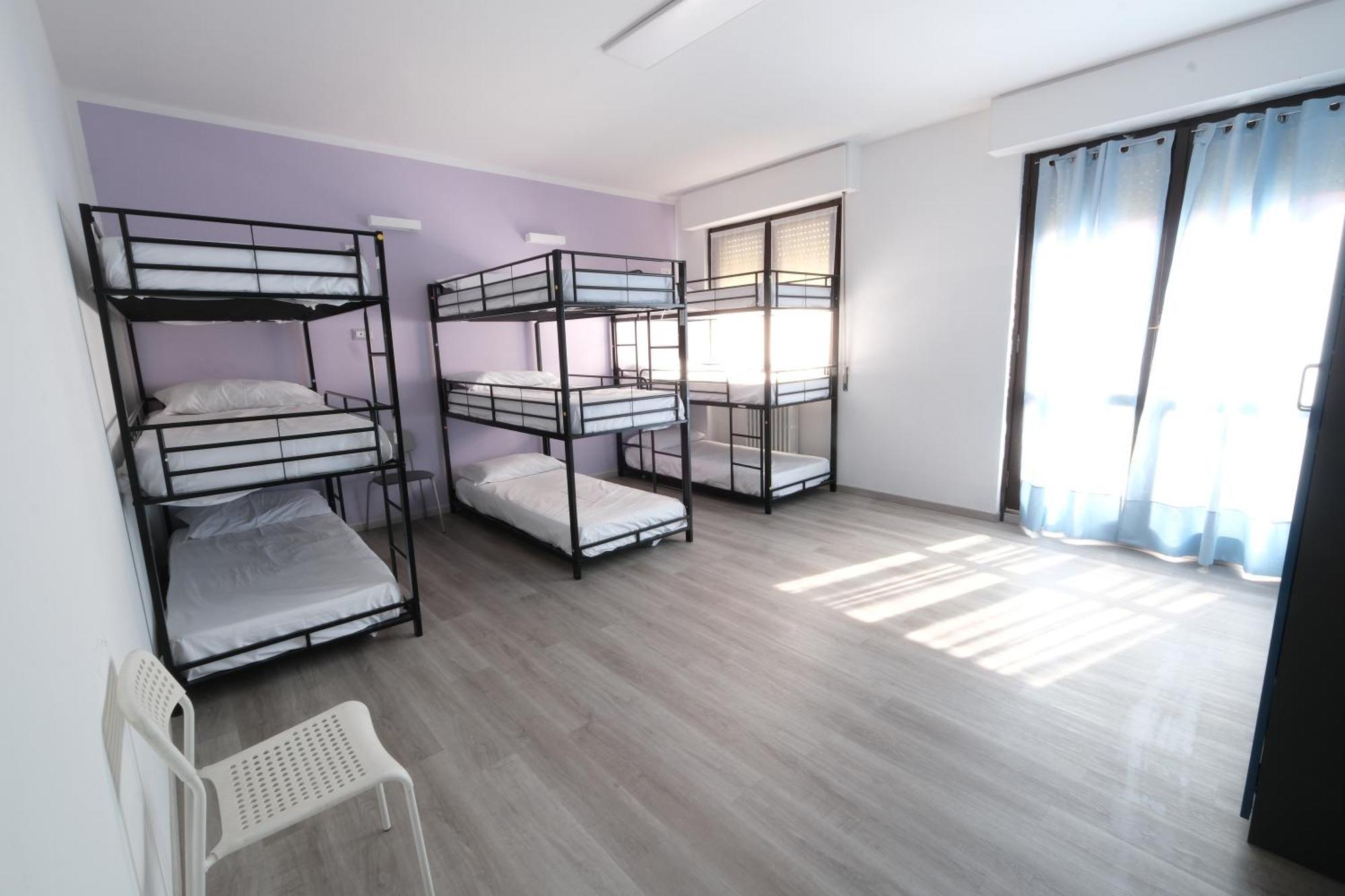 Hostel 3 Milan Exterior photo
